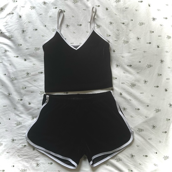 Velvet-like Crop Tank and Shorts Set - Picture 1 of 8